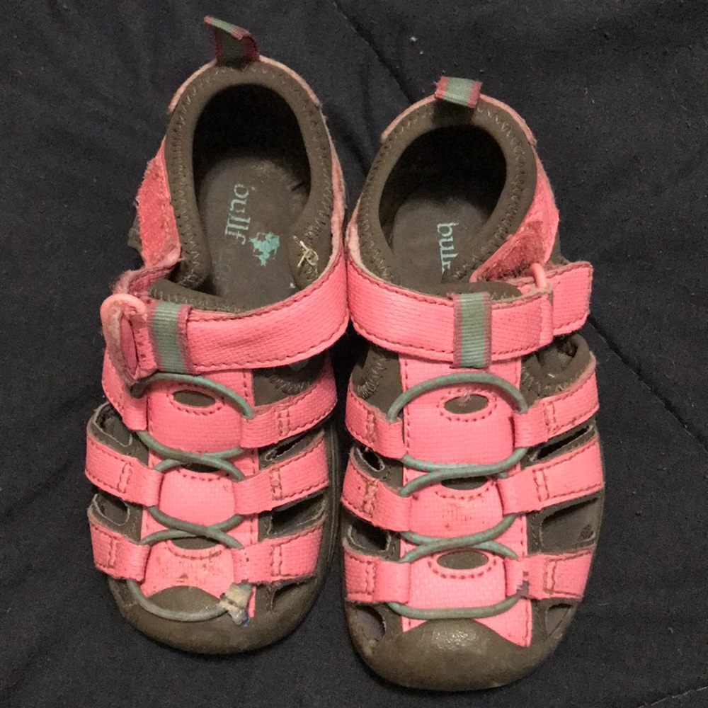 Size 7 girls summer shoes